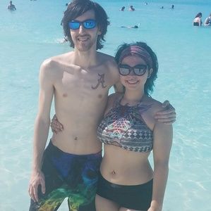 Meet your Posher, Rose